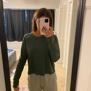Lululemon green long sleeve